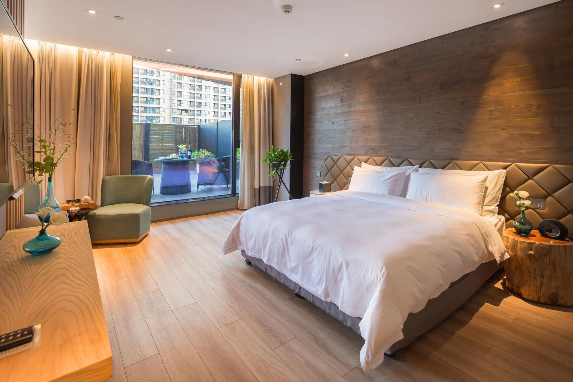 M Hotel Zhengzhou Exterior photo
