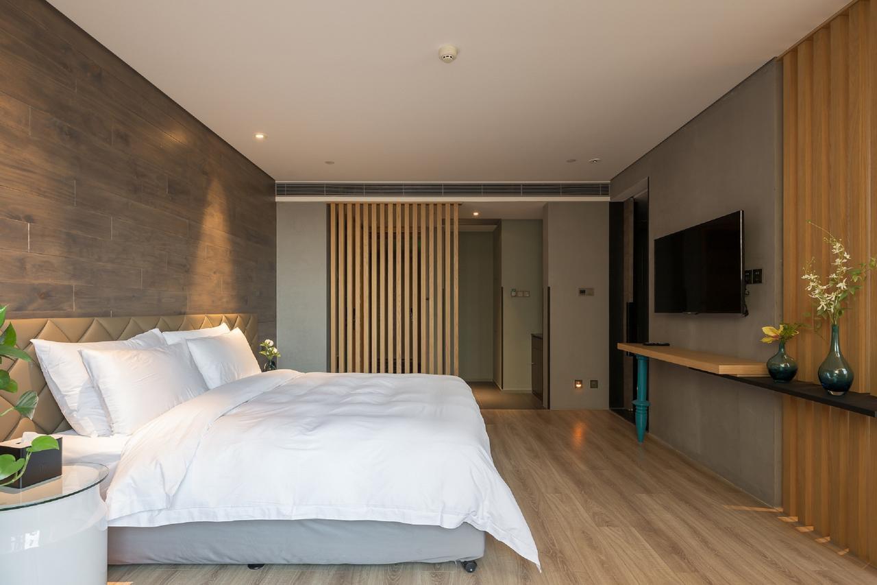 M Hotel Zhengzhou Exterior photo