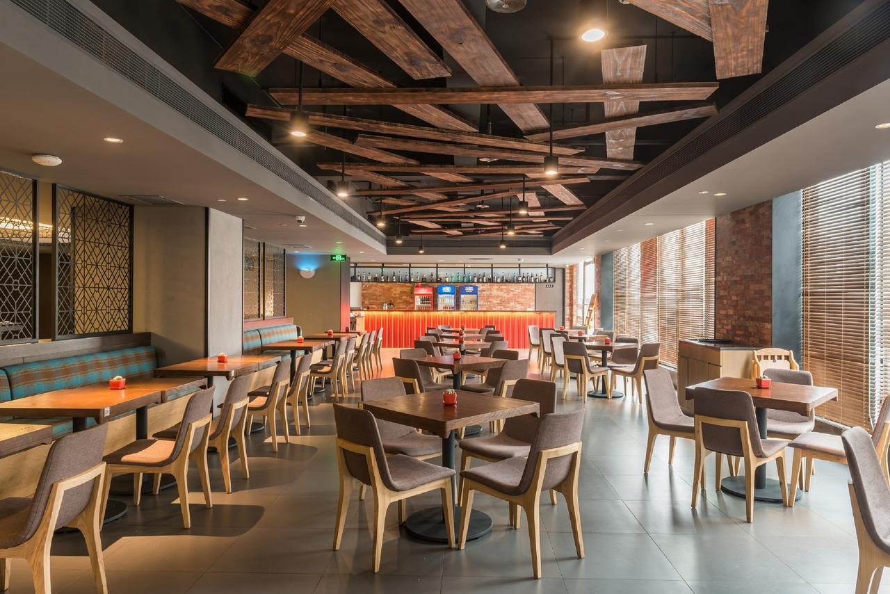 M Hotel Zhengzhou Exterior photo